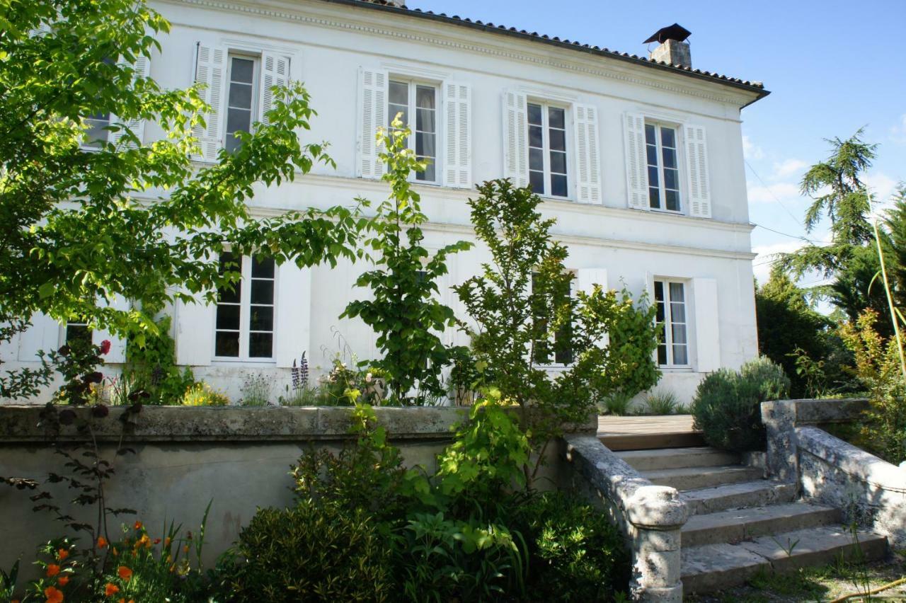Bed and Breakfast La Blanche Girondine Hostens Экстерьер фото
